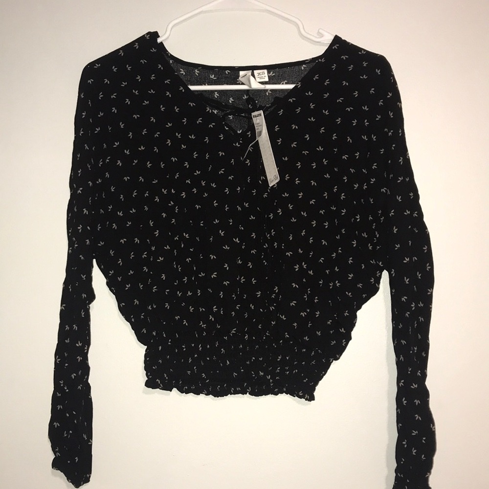 TILLYS LONG-SLEEVE TEE; NEVER WORN!! - Picture 1 of 4